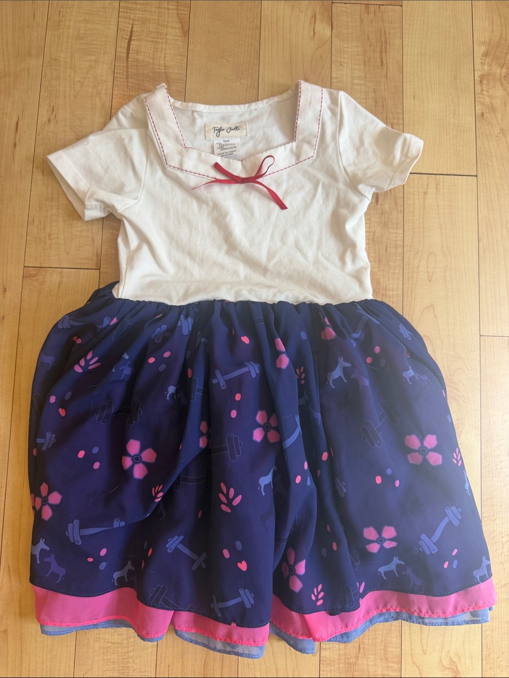 Taylor Joelle Luisa Disney dress